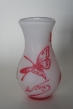 BIANCO CON FARFALLA ROSSA